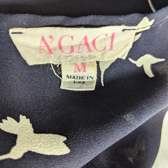 Womens S Blue White Hummingbird Top 3/4 Sleeves - Picture 13 of 13